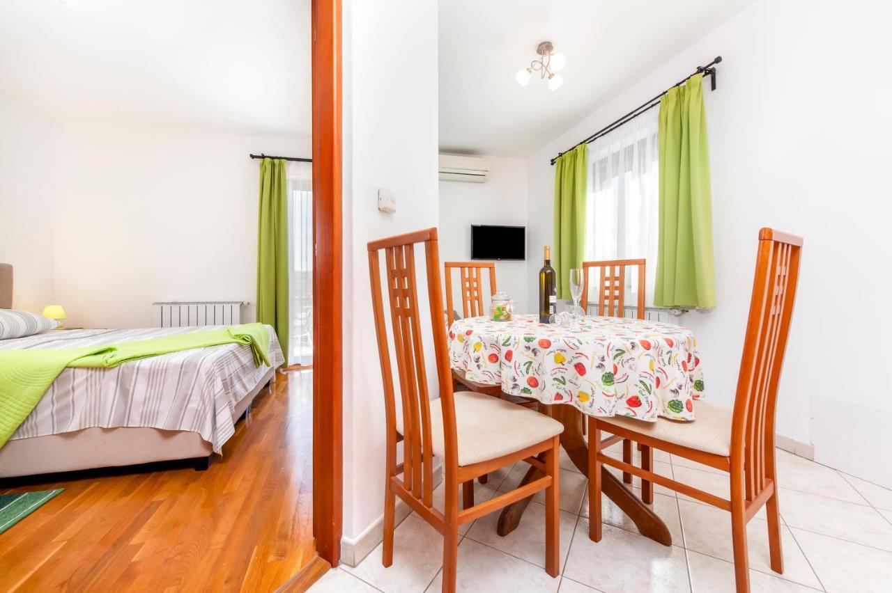 Villa Mara Rovinj Eksteriør billede